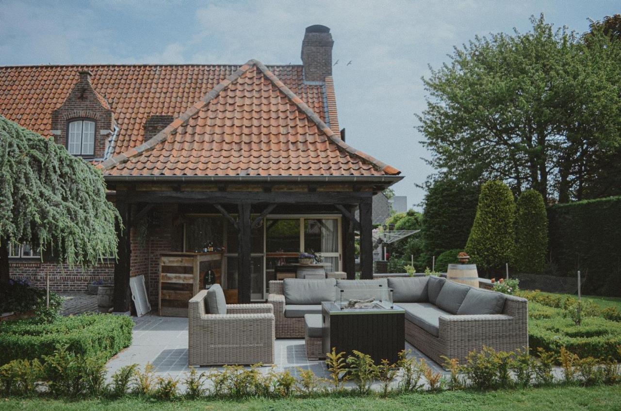 La Maison Des Papillons Deerlijk Exterior foto